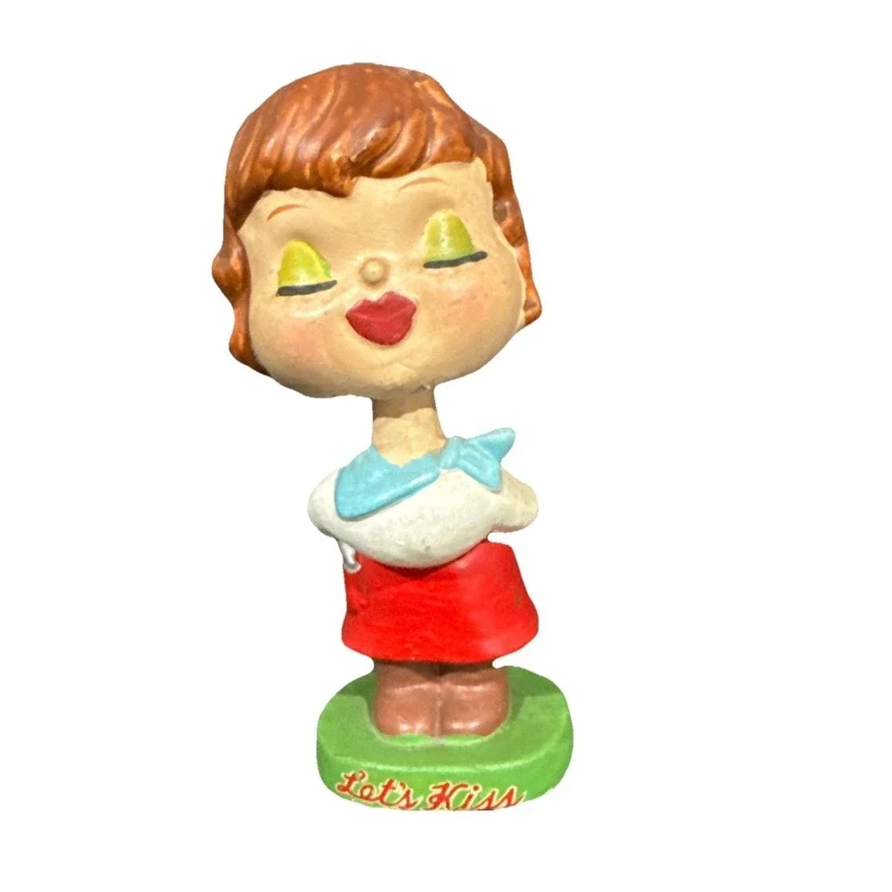 Genuine Vintage LEGO. Bobble Head, Nodder Figurine. Let's Kiss